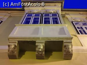 [P50] La pas prin centrul vechi Győr » foto by crismis
 - 
<span class="allrVoted glyphicon glyphicon-heart hidden" id="av1400721"></span>
<a class="m-l-10 hidden" id="sv1400721" onclick="voting_Foto_DelVot(,1400721,19654)" role="button">șterge vot <span class="glyphicon glyphicon-remove"></span></a>
<a id="v91400721" class=" c-red"  onclick="voting_Foto_SetVot(1400721)" role="button"><span class="glyphicon glyphicon-heart-empty"></span> <b>LIKE</b> = Votează poza</a> <img class="hidden"  id="f1400721W9" src="/imagini/loader.gif" border="0" /><span class="AjErrMes hidden" id="e1400721ErM"></span>