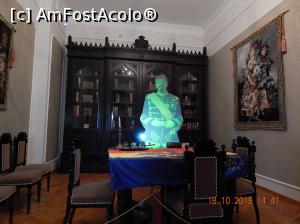 [P23] Holograma lui Cuza la Palatal Ruginoasa.  » foto by Diaura*
 - 
<span class="allrVoted glyphicon glyphicon-heart hidden" id="av1065714"></span>
<a class="m-l-10 hidden" id="sv1065714" onclick="voting_Foto_DelVot(,1065714,19658)" role="button">șterge vot <span class="glyphicon glyphicon-remove"></span></a>
<a id="v91065714" class=" c-red"  onclick="voting_Foto_SetVot(1065714)" role="button"><span class="glyphicon glyphicon-heart-empty"></span> <b>LIKE</b> = Votează poza</a> <img class="hidden"  id="f1065714W9" src="/imagini/loader.gif" border="0" /><span class="AjErrMes hidden" id="e1065714ErM"></span>