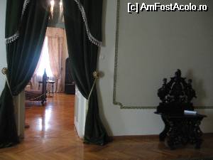 [P33] Antecameră la dormitor » foto by Michi
 - 
<span class="allrVoted glyphicon glyphicon-heart hidden" id="av532604"></span>
<a class="m-l-10 hidden" id="sv532604" onclick="voting_Foto_DelVot(,532604,19658)" role="button">șterge vot <span class="glyphicon glyphicon-remove"></span></a>
<a id="v9532604" class=" c-red"  onclick="voting_Foto_SetVot(532604)" role="button"><span class="glyphicon glyphicon-heart-empty"></span> <b>LIKE</b> = Votează poza</a> <img class="hidden"  id="f532604W9" src="/imagini/loader.gif" border="0" /><span class="AjErrMes hidden" id="e532604ErM"></span>