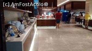 [P05] restaurantul principal - (st) supe, tocanite, in spate cuptorul si zeci de feluri de paine » foto by BrindusaM
 - 
<span class="allrVoted glyphicon glyphicon-heart hidden" id="av877561"></span>
<a class="m-l-10 hidden" id="sv877561" onclick="voting_Foto_DelVot(,877561,19659)" role="button">șterge vot <span class="glyphicon glyphicon-remove"></span></a>
<a id="v9877561" class=" c-red"  onclick="voting_Foto_SetVot(877561)" role="button"><span class="glyphicon glyphicon-heart-empty"></span> <b>LIKE</b> = Votează poza</a> <img class="hidden"  id="f877561W9" src="/imagini/loader.gif" border="0" /><span class="AjErrMes hidden" id="e877561ErM"></span>