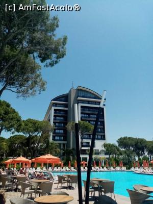 [P02] piscina si unul dintre corpuri dimineata » foto by mirandolina
 - 
<span class="allrVoted glyphicon glyphicon-heart hidden" id="av1304136"></span>
<a class="m-l-10 hidden" id="sv1304136" onclick="voting_Foto_DelVot(,1304136,19659)" role="button">șterge vot <span class="glyphicon glyphicon-remove"></span></a>
<a id="v91304136" class=" c-red"  onclick="voting_Foto_SetVot(1304136)" role="button"><span class="glyphicon glyphicon-heart-empty"></span> <b>LIKE</b> = Votează poza</a> <img class="hidden"  id="f1304136W9" src="/imagini/loader.gif" border="0" /><span class="AjErrMes hidden" id="e1304136ErM"></span>