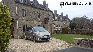 [P03] Casă de tip cottage din satul Bibury, ținutul Cotswolds, Anglia.  » foto by traian.leuca †
 - 
<span class="allrVoted glyphicon glyphicon-heart hidden" id="av693326"></span>
<a class="m-l-10 hidden" id="sv693326" onclick="voting_Foto_DelVot(,693326,19672)" role="button">șterge vot <span class="glyphicon glyphicon-remove"></span></a>
<a id="v9693326" class=" c-red"  onclick="voting_Foto_SetVot(693326)" role="button"><span class="glyphicon glyphicon-heart-empty"></span> <b>LIKE</b> = Votează poza</a> <img class="hidden"  id="f693326W9" src="/imagini/loader.gif" border="0" /><span class="AjErrMes hidden" id="e693326ErM"></span>