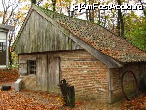 [P16] 't Woold - Atelierul rotarului din 't Woold, un catun din Winterswijk, a fost recreat in 1942.  » foto by Radu Tudoran
 - 
<span class="allrVoted glyphicon glyphicon-heart hidden" id="av698344"></span>
<a class="m-l-10 hidden" id="sv698344" onclick="voting_Foto_DelVot(,698344,19676)" role="button">șterge vot <span class="glyphicon glyphicon-remove"></span></a>
<a id="v9698344" class=" c-red"  onclick="voting_Foto_SetVot(698344)" role="button"><span class="glyphicon glyphicon-heart-empty"></span> <b>LIKE</b> = Votează poza</a> <img class="hidden"  id="f698344W9" src="/imagini/loader.gif" border="0" /><span class="AjErrMes hidden" id="e698344ErM"></span>