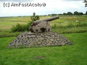 [P07] Tunuri de avertizare din insula salvata ca un pește pe uscat -pericol de inundatii si lupte cu apa.  » foto by mireille
 - 
<span class="allrVoted glyphicon glyphicon-heart hidden" id="av929616"></span>
<a class="m-l-10 hidden" id="sv929616" onclick="voting_Foto_DelVot(,929616,19677)" role="button">șterge vot <span class="glyphicon glyphicon-remove"></span></a>
<a id="v9929616" class=" c-red"  onclick="voting_Foto_SetVot(929616)" role="button"><span class="glyphicon glyphicon-heart-empty"></span> <b>LIKE</b> = Votează poza</a> <img class="hidden"  id="f929616W9" src="/imagini/loader.gif" border="0" /><span class="AjErrMes hidden" id="e929616ErM"></span>