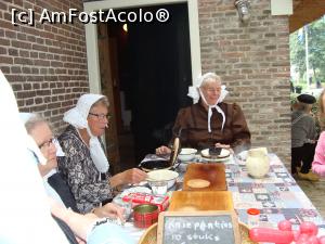 [P19] 2 euro o portie de vafe autentice » foto by mireille
 - 
<span class="allrVoted glyphicon glyphicon-heart hidden" id="av1025052"></span>
<a class="m-l-10 hidden" id="sv1025052" onclick="voting_Foto_DelVot(,1025052,19677)" role="button">șterge vot <span class="glyphicon glyphicon-remove"></span></a>
<a id="v91025052" class=" c-red"  onclick="voting_Foto_SetVot(1025052)" role="button"><span class="glyphicon glyphicon-heart-empty"></span> <b>LIKE</b> = Votează poza</a> <img class="hidden"  id="f1025052W9" src="/imagini/loader.gif" border="0" /><span class="AjErrMes hidden" id="e1025052ErM"></span>