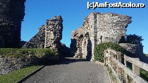 [P18] Ruine castel în orașul Aberystwyth, Țara Galilor.  » foto by traian.leuca †
 - 
<span class="allrVoted glyphicon glyphicon-heart hidden" id="av696486"></span>
<a class="m-l-10 hidden" id="sv696486" onclick="voting_Foto_DelVot(,696486,19690)" role="button">șterge vot <span class="glyphicon glyphicon-remove"></span></a>
<a id="v9696486" class=" c-red"  onclick="voting_Foto_SetVot(696486)" role="button"><span class="glyphicon glyphicon-heart-empty"></span> <b>LIKE</b> = Votează poza</a> <img class="hidden"  id="f696486W9" src="/imagini/loader.gif" border="0" /><span class="AjErrMes hidden" id="e696486ErM"></span>