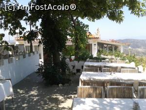 [P03] Taverna Panorama Kalamitsi - ”A dream you can live on”. Terasa principală.  » foto by bogumil
 - 
<span class="allrVoted glyphicon glyphicon-heart hidden" id="av732256"></span>
<a class="m-l-10 hidden" id="sv732256" onclick="voting_Foto_DelVot(,732256,19692)" role="button">șterge vot <span class="glyphicon glyphicon-remove"></span></a>
<a id="v9732256" class=" c-red"  onclick="voting_Foto_SetVot(732256)" role="button"><span class="glyphicon glyphicon-heart-empty"></span> <b>LIKE</b> = Votează poza</a> <img class="hidden"  id="f732256W9" src="/imagini/loader.gif" border="0" /><span class="AjErrMes hidden" id="e732256ErM"></span>