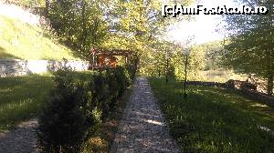 [P03] Mănăstirea Ciucea - 'şi cum te-nchini în rugăciune', curtea inferioară a mănăstirii.  » foto by bogumil
 - 
<span class="allrVoted glyphicon glyphicon-heart hidden" id="av695500"></span>
<a class="m-l-10 hidden" id="sv695500" onclick="voting_Foto_DelVot(,695500,19698)" role="button">șterge vot <span class="glyphicon glyphicon-remove"></span></a>
<a id="v9695500" class=" c-red"  onclick="voting_Foto_SetVot(695500)" role="button"><span class="glyphicon glyphicon-heart-empty"></span> <b>LIKE</b> = Votează poza</a> <img class="hidden"  id="f695500W9" src="/imagini/loader.gif" border="0" /><span class="AjErrMes hidden" id="e695500ErM"></span>