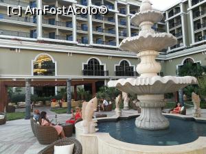 [P52] O terasa frumoasa. Aici puteai fuma narghilea.  » foto by M'Liviu
 - 
<span class="allrVoted glyphicon glyphicon-heart hidden" id="av1087407"></span>
<a class="m-l-10 hidden" id="sv1087407" onclick="voting_Foto_DelVot(,1087407,19722)" role="button">șterge vot <span class="glyphicon glyphicon-remove"></span></a>
<a id="v91087407" class=" c-red"  onclick="voting_Foto_SetVot(1087407)" role="button"><span class="glyphicon glyphicon-heart-empty"></span> <b>LIKE</b> = Votează poza</a> <img class="hidden"  id="f1087407W9" src="/imagini/loader.gif" border="0" /><span class="AjErrMes hidden" id="e1087407ErM"></span>