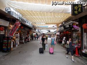 [P79] Miyajima, Pasajul Omotesando Shoping » foto by mprofeanu
 - 
<span class="allrVoted glyphicon glyphicon-heart hidden" id="av696858"></span>
<a class="m-l-10 hidden" id="sv696858" onclick="voting_Foto_DelVot(,696858,19733)" role="button">șterge vot <span class="glyphicon glyphicon-remove"></span></a>
<a id="v9696858" class=" c-red"  onclick="voting_Foto_SetVot(696858)" role="button"><span class="glyphicon glyphicon-heart-empty"></span> <b>LIKE</b> = Votează poza</a> <img class="hidden"  id="f696858W9" src="/imagini/loader.gif" border="0" /><span class="AjErrMes hidden" id="e696858ErM"></span>