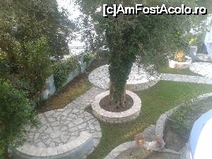 [P13] Vila Ilios Parga - parte din curtea vilei » foto by costy69*
 - 
<span class="allrVoted glyphicon glyphicon-heart hidden" id="av696938"></span>
<a class="m-l-10 hidden" id="sv696938" onclick="voting_Foto_DelVot(,696938,19738)" role="button">șterge vot <span class="glyphicon glyphicon-remove"></span></a>
<a id="v9696938" class=" c-red"  onclick="voting_Foto_SetVot(696938)" role="button"><span class="glyphicon glyphicon-heart-empty"></span> <b>LIKE</b> = Votează poza</a> <img class="hidden"  id="f696938W9" src="/imagini/loader.gif" border="0" /><span class="AjErrMes hidden" id="e696938ErM"></span>