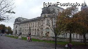 [P19] Muzeul de Istorie Naturală din orașul Cardiff, Țara Galilor.  » foto by traian.leuca †
 - 
<span class="allrVoted glyphicon glyphicon-heart hidden" id="av697244"></span>
<a class="m-l-10 hidden" id="sv697244" onclick="voting_Foto_DelVot(,697244,19744)" role="button">șterge vot <span class="glyphicon glyphicon-remove"></span></a>
<a id="v9697244" class=" c-red"  onclick="voting_Foto_SetVot(697244)" role="button"><span class="glyphicon glyphicon-heart-empty"></span> <b>LIKE</b> = Votează poza</a> <img class="hidden"  id="f697244W9" src="/imagini/loader.gif" border="0" /><span class="AjErrMes hidden" id="e697244ErM"></span>