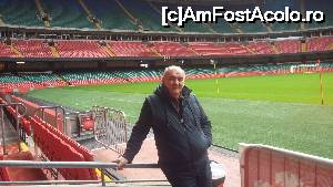 [P02] În tribuna Millennium Stadium din orașul Cardiff, Țara Galilor.  » foto by traian.leuca †
 - 
<span class="allrVoted glyphicon glyphicon-heart hidden" id="av697209"></span>
<a class="m-l-10 hidden" id="sv697209" onclick="voting_Foto_DelVot(,697209,19744)" role="button">șterge vot <span class="glyphicon glyphicon-remove"></span></a>
<a id="v9697209" class=" c-red"  onclick="voting_Foto_SetVot(697209)" role="button"><span class="glyphicon glyphicon-heart-empty"></span> <b>LIKE</b> = Votează poza</a> <img class="hidden"  id="f697209W9" src="/imagini/loader.gif" border="0" /><span class="AjErrMes hidden" id="e697209ErM"></span>