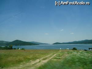 [P20] un superb lac între Nova Zagora şi Gurkovo » foto by marocanu21
 - 
<span class="allrVoted glyphicon glyphicon-heart hidden" id="av529630"></span>
<a class="m-l-10 hidden" id="sv529630" onclick="voting_Foto_DelVot(,529630,19745)" role="button">șterge vot <span class="glyphicon glyphicon-remove"></span></a>
<a id="v9529630" class=" c-red"  onclick="voting_Foto_SetVot(529630)" role="button"><span class="glyphicon glyphicon-heart-empty"></span> <b>LIKE</b> = Votează poza</a> <img class="hidden"  id="f529630W9" src="/imagini/loader.gif" border="0" /><span class="AjErrMes hidden" id="e529630ErM"></span>
