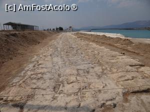 [P13] Diolkos - drumul antic folosit pentru transportarea bărcilor peste Istmul Corint » foto by baby eyes
 - 
<span class="allrVoted glyphicon glyphicon-heart hidden" id="av1412752"></span>
<a class="m-l-10 hidden" id="sv1412752" onclick="voting_Foto_DelVot(,1412752,19752)" role="button">șterge vot <span class="glyphicon glyphicon-remove"></span></a>
<a id="v91412752" class=" c-red"  onclick="voting_Foto_SetVot(1412752)" role="button"><span class="glyphicon glyphicon-heart-empty"></span> <b>LIKE</b> = Votează poza</a> <img class="hidden"  id="f1412752W9" src="/imagini/loader.gif" border="0" /><span class="AjErrMes hidden" id="e1412752ErM"></span>