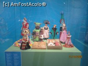 [P08] Muzeul jucăriilor Benaki - expoziția de la Aeroport_1 » foto by adso
 - 
<span class="allrVoted glyphicon glyphicon-heart hidden" id="av1215574"></span>
<a class="m-l-10 hidden" id="sv1215574" onclick="voting_Foto_DelVot(,1215574,19753)" role="button">șterge vot <span class="glyphicon glyphicon-remove"></span></a>
<a id="v91215574" class=" c-red"  onclick="voting_Foto_SetVot(1215574)" role="button"><span class="glyphicon glyphicon-heart-empty"></span> <b>LIKE</b> = Votează poza</a> <img class="hidden"  id="f1215574W9" src="/imagini/loader.gif" border="0" /><span class="AjErrMes hidden" id="e1215574ErM"></span>