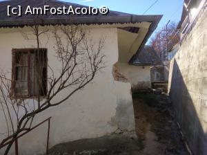 [P12] Casa memorială George Topârceanu, Nămăești » foto by Mioritik
 - 
<span class="allrVoted glyphicon glyphicon-heart hidden" id="av1291999"></span>
<a class="m-l-10 hidden" id="sv1291999" onclick="voting_Foto_DelVot(,1291999,19757)" role="button">șterge vot <span class="glyphicon glyphicon-remove"></span></a>
<a id="v91291999" class=" c-red"  onclick="voting_Foto_SetVot(1291999)" role="button"><span class="glyphicon glyphicon-heart-empty"></span> <b>LIKE</b> = Votează poza</a> <img class="hidden"  id="f1291999W9" src="/imagini/loader.gif" border="0" /><span class="AjErrMes hidden" id="e1291999ErM"></span>
