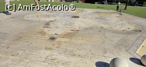 [P13] 13. Există și o „fântână dryreck”. oprită însă, ..... » foto by msnd
 - 
<span class="allrVoted glyphicon glyphicon-heart hidden" id="av1503771"></span>
<a class="m-l-10 hidden" id="sv1503771" onclick="voting_Foto_DelVot(,1503771,19760)" role="button">șterge vot <span class="glyphicon glyphicon-remove"></span></a>
<a id="v91503771" class=" c-red"  onclick="voting_Foto_SetVot(1503771)" role="button"><span class="glyphicon glyphicon-heart-empty"></span> <b>LIKE</b> = Votează poza</a> <img class="hidden"  id="f1503771W9" src="/imagini/loader.gif" border="0" /><span class="AjErrMes hidden" id="e1503771ErM"></span>