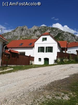 [P02] Rimetea, Piatra Secuiului » foto by lumit06
 - 
<span class="allrVoted glyphicon glyphicon-heart hidden" id="av1173250"></span>
<a class="m-l-10 hidden" id="sv1173250" onclick="voting_Foto_DelVot(,1173250,19767)" role="button">șterge vot <span class="glyphicon glyphicon-remove"></span></a>
<a id="v91173250" class=" c-red"  onclick="voting_Foto_SetVot(1173250)" role="button"><span class="glyphicon glyphicon-heart-empty"></span> <b>LIKE</b> = Votează poza</a> <img class="hidden"  id="f1173250W9" src="/imagini/loader.gif" border="0" /><span class="AjErrMes hidden" id="e1173250ErM"></span>