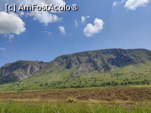 [P01] Piatra Secuiului, masivul ce veghează satele Colțești și Rimetea » foto by crismis
 - 
<span class="allrVoted glyphicon glyphicon-heart hidden" id="av1391391"></span>
<a class="m-l-10 hidden" id="sv1391391" onclick="voting_Foto_DelVot(,1391391,19767)" role="button">șterge vot <span class="glyphicon glyphicon-remove"></span></a>
<a id="v91391391" class=" c-red"  onclick="voting_Foto_SetVot(1391391)" role="button"><span class="glyphicon glyphicon-heart-empty"></span> <b>LIKE</b> = Votează poza</a> <img class="hidden"  id="f1391391W9" src="/imagini/loader.gif" border="0" /><span class="AjErrMes hidden" id="e1391391ErM"></span>