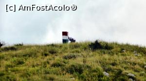 [P28] Borna de pe vârful Piatra Secuiului în timpul operației de vopsire în culorile tricolorului (acum cel unguresc: roșu-alb-verde), operație de mare tradiție...  » foto by Lucien
 - 
<span class="allrVoted glyphicon glyphicon-heart hidden" id="av892173"></span>
<a class="m-l-10 hidden" id="sv892173" onclick="voting_Foto_DelVot(,892173,19767)" role="button">șterge vot <span class="glyphicon glyphicon-remove"></span></a>
<a id="v9892173" class=" c-red"  onclick="voting_Foto_SetVot(892173)" role="button"><span class="glyphicon glyphicon-heart-empty"></span> <b>LIKE</b> = Votează poza</a> <img class="hidden"  id="f892173W9" src="/imagini/loader.gif" border="0" /><span class="AjErrMes hidden" id="e892173ErM"></span>