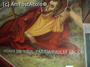 [P24] Pictură religioasă naivă pe zidul scării care urcă spre capela folosită de călugări în timpul regimului comunist.  » foto by Carmen Ion
 - 
<span class="allrVoted glyphicon glyphicon-heart hidden" id="av741492"></span>
<a class="m-l-10 hidden" id="sv741492" onclick="voting_Foto_DelVot(,741492,19771)" role="button">șterge vot <span class="glyphicon glyphicon-remove"></span></a>
<a id="v9741492" class=" c-red"  onclick="voting_Foto_SetVot(741492)" role="button"><span class="glyphicon glyphicon-heart-empty"></span> <b>LIKE</b> = Votează poza</a> <img class="hidden"  id="f741492W9" src="/imagini/loader.gif" border="0" /><span class="AjErrMes hidden" id="e741492ErM"></span>