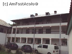 [P26] Arhondaricul mănăstirii (casa de oaspeţi).  » foto by Carmen Ion
 - 
<span class="allrVoted glyphicon glyphicon-heart hidden" id="av741494"></span>
<a class="m-l-10 hidden" id="sv741494" onclick="voting_Foto_DelVot(,741494,19771)" role="button">șterge vot <span class="glyphicon glyphicon-remove"></span></a>
<a id="v9741494" class=" c-red"  onclick="voting_Foto_SetVot(741494)" role="button"><span class="glyphicon glyphicon-heart-empty"></span> <b>LIKE</b> = Votează poza</a> <img class="hidden"  id="f741494W9" src="/imagini/loader.gif" border="0" /><span class="AjErrMes hidden" id="e741494ErM"></span>