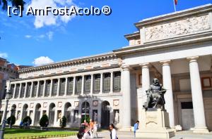 [P02] Museo del Prado - statuia lui Velasquez din dreptul intrării cu același nume (nefolosită, din câte am văzut)  » foto by Dragoș_MD
 - 
<span class="allrVoted glyphicon glyphicon-heart hidden" id="av761298"></span>
<a class="m-l-10 hidden" id="sv761298" onclick="voting_Foto_DelVot(,761298,19792)" role="button">șterge vot <span class="glyphicon glyphicon-remove"></span></a>
<a id="v9761298" class=" c-red"  onclick="voting_Foto_SetVot(761298)" role="button"><span class="glyphicon glyphicon-heart-empty"></span> <b>LIKE</b> = Votează poza</a> <img class="hidden"  id="f761298W9" src="/imagini/loader.gif" border="0" /><span class="AjErrMes hidden" id="e761298ErM"></span>