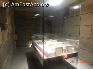 [P33] Templo de Debod, machetă ce redă reconstituirea sa din secolul al II-lea » foto by irinad
 - 
<span class="allrVoted glyphicon glyphicon-heart hidden" id="av1287074"></span>
<a class="m-l-10 hidden" id="sv1287074" onclick="voting_Foto_DelVot(,1287074,19792)" role="button">șterge vot <span class="glyphicon glyphicon-remove"></span></a>
<a id="v91287074" class=" c-red"  onclick="voting_Foto_SetVot(1287074)" role="button"><span class="glyphicon glyphicon-heart-empty"></span> <b>LIKE</b> = Votează poza</a> <img class="hidden"  id="f1287074W9" src="/imagini/loader.gif" border="0" /><span class="AjErrMes hidden" id="e1287074ErM"></span>