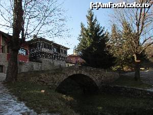 [P44] Podul Kalachev, simbolul revolutiei » foto by Testosu'
 - 
<span class="allrVoted glyphicon glyphicon-heart hidden" id="av703060"></span>
<a class="m-l-10 hidden" id="sv703060" onclick="voting_Foto_DelVot(,703060,19795)" role="button">șterge vot <span class="glyphicon glyphicon-remove"></span></a>
<a id="v9703060" class=" c-red"  onclick="voting_Foto_SetVot(703060)" role="button"><span class="glyphicon glyphicon-heart-empty"></span> <b>LIKE</b> = Votează poza</a> <img class="hidden"  id="f703060W9" src="/imagini/loader.gif" border="0" /><span class="AjErrMes hidden" id="e703060ErM"></span>