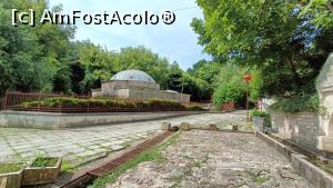[P18] Hamamul turcesc în care se află expoziția „Dobrogea și marea”. » foto by tata123 🔱
 - 
<span class="allrVoted glyphicon glyphicon-heart hidden" id="av1379866"></span>
<a class="m-l-10 hidden" id="sv1379866" onclick="voting_Foto_DelVot(,1379866,19804)" role="button">șterge vot <span class="glyphicon glyphicon-remove"></span></a>
<a id="v91379866" class=" c-red"  onclick="voting_Foto_SetVot(1379866)" role="button"><span class="glyphicon glyphicon-heart-empty"></span> <b>LIKE</b> = Votează poza</a> <img class="hidden"  id="f1379866W9" src="/imagini/loader.gif" border="0" /><span class="AjErrMes hidden" id="e1379866ErM"></span>
