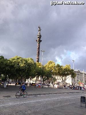 [P12] Statuia lui Columb, si se vede ca intre timp s-au adunat norii » foto by mishu
 - 
<span class="allrVoted glyphicon glyphicon-heart hidden" id="av704193"></span>
<a class="m-l-10 hidden" id="sv704193" onclick="voting_Foto_DelVot(,704193,19814)" role="button">șterge vot <span class="glyphicon glyphicon-remove"></span></a>
<a id="v9704193" class=" c-red"  onclick="voting_Foto_SetVot(704193)" role="button"><span class="glyphicon glyphicon-heart-empty"></span> <b>LIKE</b> = Votează poza</a> <img class="hidden"  id="f704193W9" src="/imagini/loader.gif" border="0" /><span class="AjErrMes hidden" id="e704193ErM"></span>