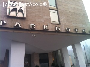 [P13] intrarea in park hotel praga » foto by bogdan 75
 - 
<span class="allrVoted glyphicon glyphicon-heart hidden" id="av705829"></span>
<a class="m-l-10 hidden" id="sv705829" onclick="voting_Foto_DelVot(,705829,19833)" role="button">șterge vot <span class="glyphicon glyphicon-remove"></span></a>
<a id="v9705829" class=" c-red"  onclick="voting_Foto_SetVot(705829)" role="button"><span class="glyphicon glyphicon-heart-empty"></span> <b>LIKE</b> = Votează poza</a> <img class="hidden"  id="f705829W9" src="/imagini/loader.gif" border="0" /><span class="AjErrMes hidden" id="e705829ErM"></span>