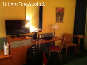 [P03] parc hotel praga camera tripla » foto by bogdan 75
 - 
<span class="allrVoted glyphicon glyphicon-heart hidden" id="av705819"></span>
<a class="m-l-10 hidden" id="sv705819" onclick="voting_Foto_DelVot(,705819,19833)" role="button">șterge vot <span class="glyphicon glyphicon-remove"></span></a>
<a id="v9705819" class=" c-red"  onclick="voting_Foto_SetVot(705819)" role="button"><span class="glyphicon glyphicon-heart-empty"></span> <b>LIKE</b> = Votează poza</a> <img class="hidden"  id="f705819W9" src="/imagini/loader.gif" border="0" /><span class="AjErrMes hidden" id="e705819ErM"></span>