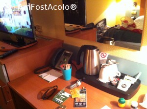[P05] fierbator, cafea, ceai, lapte la parc hotel » foto by bogdan 75
 - 
<span class="allrVoted glyphicon glyphicon-heart hidden" id="av705821"></span>
<a class="m-l-10 hidden" id="sv705821" onclick="voting_Foto_DelVot(,705821,19833)" role="button">șterge vot <span class="glyphicon glyphicon-remove"></span></a>
<a id="v9705821" class=" c-red"  onclick="voting_Foto_SetVot(705821)" role="button"><span class="glyphicon glyphicon-heart-empty"></span> <b>LIKE</b> = Votează poza</a> <img class="hidden"  id="f705821W9" src="/imagini/loader.gif" border="0" /><span class="AjErrMes hidden" id="e705821ErM"></span>