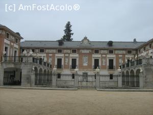 [P49] Casa del Labrador » foto by cristina47*
 - 
<span class="allrVoted glyphicon glyphicon-heart hidden" id="av706535"></span>
<a class="m-l-10 hidden" id="sv706535" onclick="voting_Foto_DelVot(,706535,19845)" role="button">șterge vot <span class="glyphicon glyphicon-remove"></span></a>
<a id="v9706535" class=" c-red"  onclick="voting_Foto_SetVot(706535)" role="button"><span class="glyphicon glyphicon-heart-empty"></span> <b>LIKE</b> = Votează poza</a> <img class="hidden"  id="f706535W9" src="/imagini/loader.gif" border="0" /><span class="AjErrMes hidden" id="e706535ErM"></span>