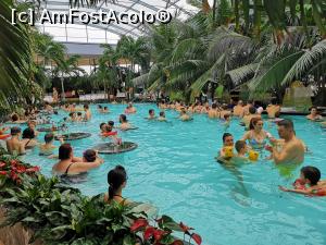 [P35] Galaxy - piscina interioară » foto by crismis
 - 
<span class="allrVoted glyphicon glyphicon-heart hidden" id="av1069387"></span>
<a class="m-l-10 hidden" id="sv1069387" onclick="voting_Foto_DelVot(,1069387,19847)" role="button">șterge vot <span class="glyphicon glyphicon-remove"></span></a>
<a id="v91069387" class=" c-red"  onclick="voting_Foto_SetVot(1069387)" role="button"><span class="glyphicon glyphicon-heart-empty"></span> <b>LIKE</b> = Votează poza</a> <img class="hidden"  id="f1069387W9" src="/imagini/loader.gif" border="0" /><span class="AjErrMes hidden" id="e1069387ErM"></span>