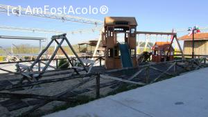 [P34] Locul de joacă pt copii » foto by crismis
 - 
<span class="allrVoted glyphicon glyphicon-heart hidden" id="av706689"></span>
<a class="m-l-10 hidden" id="sv706689" onclick="voting_Foto_DelVot(,706689,19848)" role="button">șterge vot <span class="glyphicon glyphicon-remove"></span></a>
<a id="v9706689" class=" c-red"  onclick="voting_Foto_SetVot(706689)" role="button"><span class="glyphicon glyphicon-heart-empty"></span> <b>LIKE</b> = Votează poza</a> <img class="hidden"  id="f706689W9" src="/imagini/loader.gif" border="0" /><span class="AjErrMes hidden" id="e706689ErM"></span>