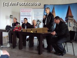 [P05] 5. Suntem la premierea unităților de cazare din zonă.  » foto by msnd
 - 
<span class="allrVoted glyphicon glyphicon-heart hidden" id="av724854"></span>
<a class="m-l-10 hidden" id="sv724854" onclick="voting_Foto_DelVot(,724854,19864)" role="button">șterge vot <span class="glyphicon glyphicon-remove"></span></a>
<a id="v9724854" class=" c-red"  onclick="voting_Foto_SetVot(724854)" role="button"><span class="glyphicon glyphicon-heart-empty"></span> <b>LIKE</b> = Votează poza</a> <img class="hidden"  id="f724854W9" src="/imagini/loader.gif" border="0" /><span class="AjErrMes hidden" id="e724854ErM"></span>