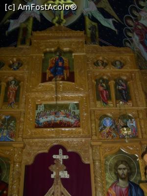 [P13] Mănăstirea Măinești - Biserica nouă, catapeteasma. » foto by iulianic
 - 
<span class="allrVoted glyphicon glyphicon-heart hidden" id="av1213414"></span>
<a class="m-l-10 hidden" id="sv1213414" onclick="voting_Foto_DelVot(,1213414,19874)" role="button">șterge vot <span class="glyphicon glyphicon-remove"></span></a>
<a id="v91213414" class=" c-red"  onclick="voting_Foto_SetVot(1213414)" role="button"><span class="glyphicon glyphicon-heart-empty"></span> <b>LIKE</b> = Votează poza</a> <img class="hidden"  id="f1213414W9" src="/imagini/loader.gif" border="0" /><span class="AjErrMes hidden" id="e1213414ErM"></span>