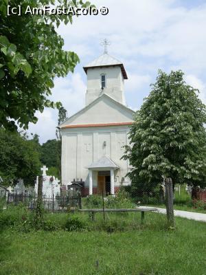 [P19] Mănăstirea Popânzălești - Biserica și cimitirul. » foto by iulianic
 - 
<span class="allrVoted glyphicon glyphicon-heart hidden" id="av1213420"></span>
<a class="m-l-10 hidden" id="sv1213420" onclick="voting_Foto_DelVot(,1213420,19874)" role="button">șterge vot <span class="glyphicon glyphicon-remove"></span></a>
<a id="v91213420" class=" c-red"  onclick="voting_Foto_SetVot(1213420)" role="button"><span class="glyphicon glyphicon-heart-empty"></span> <b>LIKE</b> = Votează poza</a> <img class="hidden"  id="f1213420W9" src="/imagini/loader.gif" border="0" /><span class="AjErrMes hidden" id="e1213420ErM"></span>