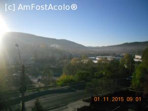 [P09] Panorafa asupra Busteniului, poza facuta din balconul camerei » foto by zlatna
 - 
<span class="allrVoted glyphicon glyphicon-heart hidden" id="av708949"></span>
<a class="m-l-10 hidden" id="sv708949" onclick="voting_Foto_DelVot(,708949,19892)" role="button">șterge vot <span class="glyphicon glyphicon-remove"></span></a>
<a id="v9708949" class=" c-red"  onclick="voting_Foto_SetVot(708949)" role="button"><span class="glyphicon glyphicon-heart-empty"></span> <b>LIKE</b> = Votează poza</a> <img class="hidden"  id="f708949W9" src="/imagini/loader.gif" border="0" /><span class="AjErrMes hidden" id="e708949ErM"></span>