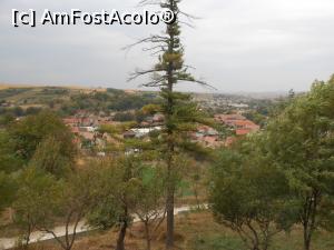 [P04] Slimnic - Satul văzut de pe înălțimea dealului cetății.  » foto by iulianic
 - 
<span class="allrVoted glyphicon glyphicon-heart hidden" id="av1112692"></span>
<a class="m-l-10 hidden" id="sv1112692" onclick="voting_Foto_DelVot(,1112692,19908)" role="button">șterge vot <span class="glyphicon glyphicon-remove"></span></a>
<a id="v91112692" class=" c-red"  onclick="voting_Foto_SetVot(1112692)" role="button"><span class="glyphicon glyphicon-heart-empty"></span> <b>LIKE</b> = Votează poza</a> <img class="hidden"  id="f1112692W9" src="/imagini/loader.gif" border="0" /><span class="AjErrMes hidden" id="e1112692ErM"></span>