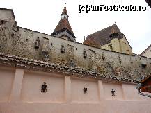 [P18] Biertan - biserica fortificata. Vedere din curtea interioara a restaurantului Unglerus. » foto by iulianic
 - 
<span class="allrVoted glyphicon glyphicon-heart hidden" id="av267949"></span>
<a class="m-l-10 hidden" id="sv267949" onclick="voting_Foto_DelVot(,267949,19909)" role="button">șterge vot <span class="glyphicon glyphicon-remove"></span></a>
<a id="v9267949" class=" c-red"  onclick="voting_Foto_SetVot(267949)" role="button"><span class="glyphicon glyphicon-heart-empty"></span> <b>LIKE</b> = Votează poza</a> <img class="hidden"  id="f267949W9" src="/imagini/loader.gif" border="0" /><span class="AjErrMes hidden" id="e267949ErM"></span>
