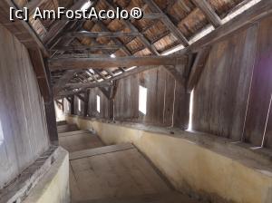 [P01] Biserica evanghelică fortificată din Biertan <p> holul scarilor cu73 de trepte din bârne de stejar » foto by Dana2008
 - 
<span class="allrVoted glyphicon glyphicon-heart hidden" id="av1042639"></span>
<a class="m-l-10 hidden" id="sv1042639" onclick="voting_Foto_DelVot(,1042639,19909)" role="button">șterge vot <span class="glyphicon glyphicon-remove"></span></a>
<a id="v91042639" class=" c-red"  onclick="voting_Foto_SetVot(1042639)" role="button"><span class="glyphicon glyphicon-heart-empty"></span> <b>LIKE</b> = Votează poza</a> <img class="hidden"  id="f1042639W9" src="/imagini/loader.gif" border="0" /><span class="AjErrMes hidden" id="e1042639ErM"></span>