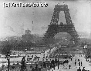 [P10] 10. Turnul ajuns la una din fazele construcției, probabil prin anul 1888.  » foto by doinafil <span class="label label-default labelC_thin small">NEVOTABILĂ</span>