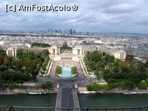[P01] Vedere din turnul Eiffel: Sena, grădinile Trocadero, Palatul Chaillot » foto by Michi
 - 
<span class="allrVoted glyphicon glyphicon-heart hidden" id="av1155798"></span>
<a class="m-l-10 hidden" id="sv1155798" onclick="voting_Foto_DelVot(,1155798,19911)" role="button">șterge vot <span class="glyphicon glyphicon-remove"></span></a>
<a id="v91155798" class=" c-red"  onclick="voting_Foto_SetVot(1155798)" role="button"><span class="glyphicon glyphicon-heart-empty"></span> <b>LIKE</b> = Votează poza</a> <img class="hidden"  id="f1155798W9" src="/imagini/loader.gif" border="0" /><span class="AjErrMes hidden" id="e1155798ErM"></span>