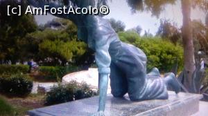 [P11] Statuia femeii care se roaga, ea nu are chip » foto by dianamea
 - 
<span class="allrVoted glyphicon glyphicon-heart hidden" id="av887884"></span>
<a class="m-l-10 hidden" id="sv887884" onclick="voting_Foto_DelVot(,887884,19914)" role="button">șterge vot <span class="glyphicon glyphicon-remove"></span></a>
<a id="v9887884" class=" c-red"  onclick="voting_Foto_SetVot(887884)" role="button"><span class="glyphicon glyphicon-heart-empty"></span> <b>LIKE</b> = Votează poza</a> <img class="hidden"  id="f887884W9" src="/imagini/loader.gif" border="0" /><span class="AjErrMes hidden" id="e887884ErM"></span>