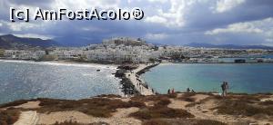 [P01] Naxos Town (Chora), văzut de la Palatia » foto by irinad
 - 
<span class="allrVoted glyphicon glyphicon-heart hidden" id="av1265193"></span>
<a class="m-l-10 hidden" id="sv1265193" onclick="voting_Foto_DelVot(,1265193,19914)" role="button">șterge vot <span class="glyphicon glyphicon-remove"></span></a>
<a id="v91265193" class=" c-red"  onclick="voting_Foto_SetVot(1265193)" role="button"><span class="glyphicon glyphicon-heart-empty"></span> <b>LIKE</b> = Votează poza</a> <img class="hidden"  id="f1265193W9" src="/imagini/loader.gif" border="0" /><span class="AjErrMes hidden" id="e1265193ErM"></span>