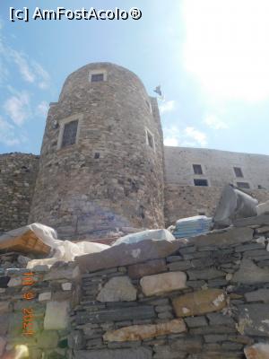 [P21] Turnul Crispi (Glezos) din Kastro, Naxos Town » foto by irinad
 - 
<span class="allrVoted glyphicon glyphicon-heart hidden" id="av1265213"></span>
<a class="m-l-10 hidden" id="sv1265213" onclick="voting_Foto_DelVot(,1265213,19914)" role="button">șterge vot <span class="glyphicon glyphicon-remove"></span></a>
<a id="v91265213" class=" c-red"  onclick="voting_Foto_SetVot(1265213)" role="button"><span class="glyphicon glyphicon-heart-empty"></span> <b>LIKE</b> = Votează poza</a> <img class="hidden"  id="f1265213W9" src="/imagini/loader.gif" border="0" /><span class="AjErrMes hidden" id="e1265213ErM"></span>
